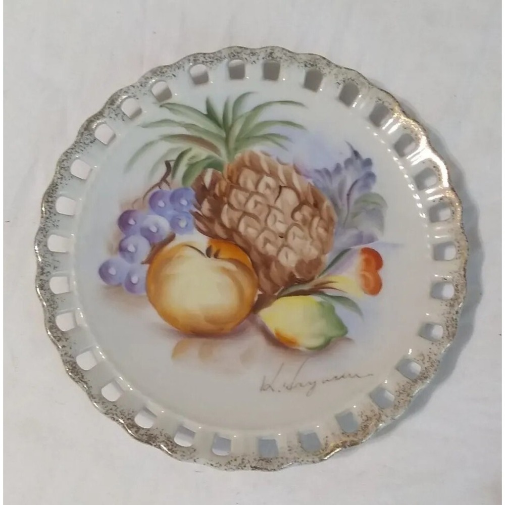Vintage Ucagco Japan Hand Painted Plate Pineapple Gold Trim‎ Signed Decor 6 1/4"